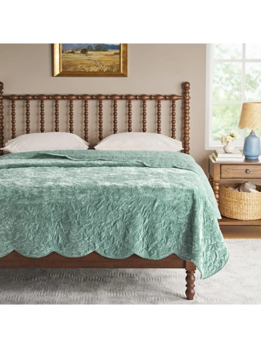 The Pioneer Woman Home Green River Cottage Eloise Floral 100% Poly Velvet Quilt
